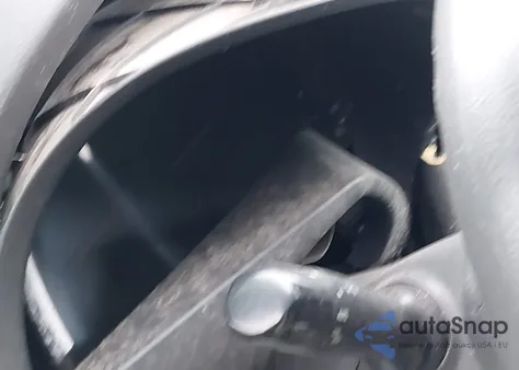 2009 Toyota Camry Le z USA, uszkodzony, nr VIN 4T1BE46K39U874144